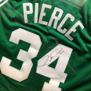 Paul Pierce Signed Celtics Jersey